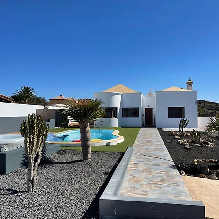 Villa Volcan La Oliva