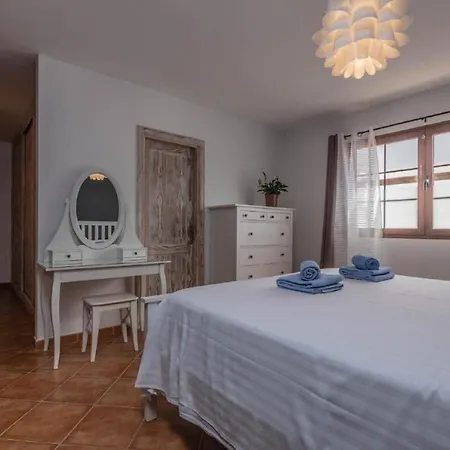 Villa Volcan La Oliva